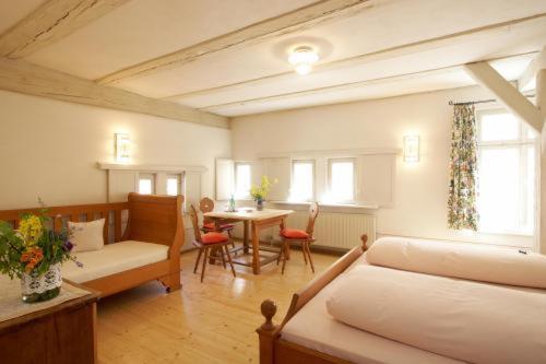 Hotel Weisses Ross 딘클스버 외부 사진