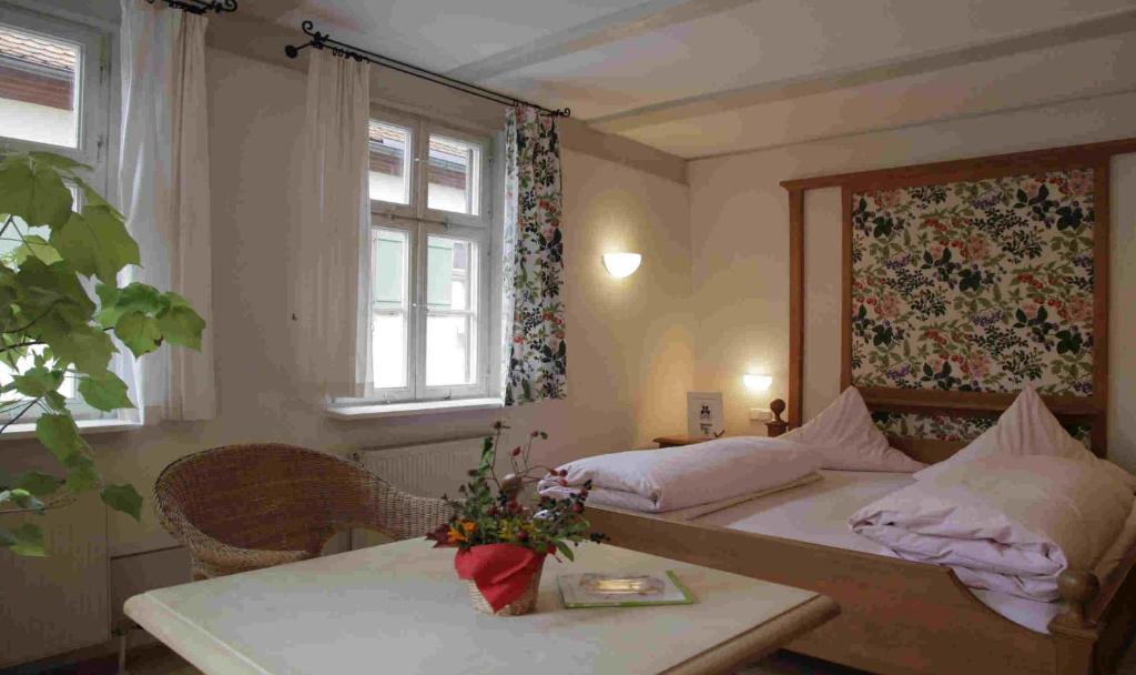 Hotel Weisses Ross 딘클스버 외부 사진